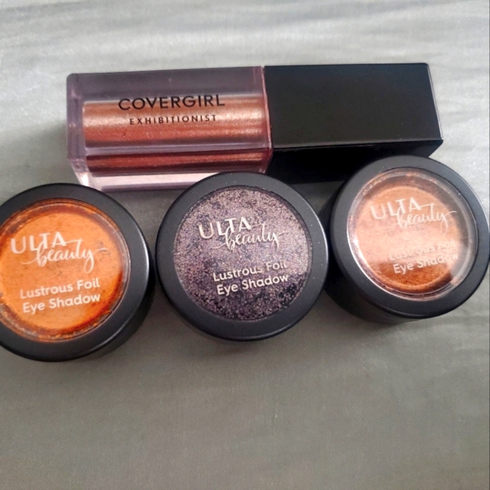 Eyeshadow bundle and KVD bag